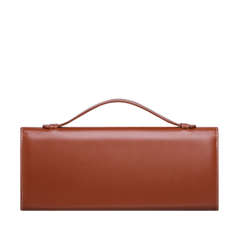 Lange Clutch aus Kalbsleder in cognac